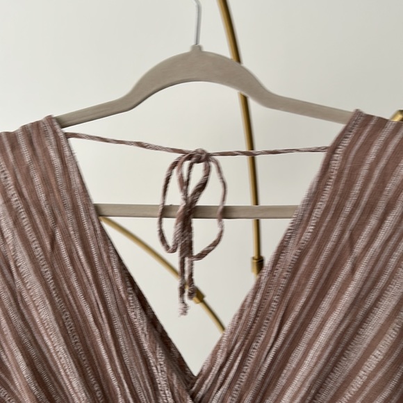 Beach coverup dress - Picture 2 of 3